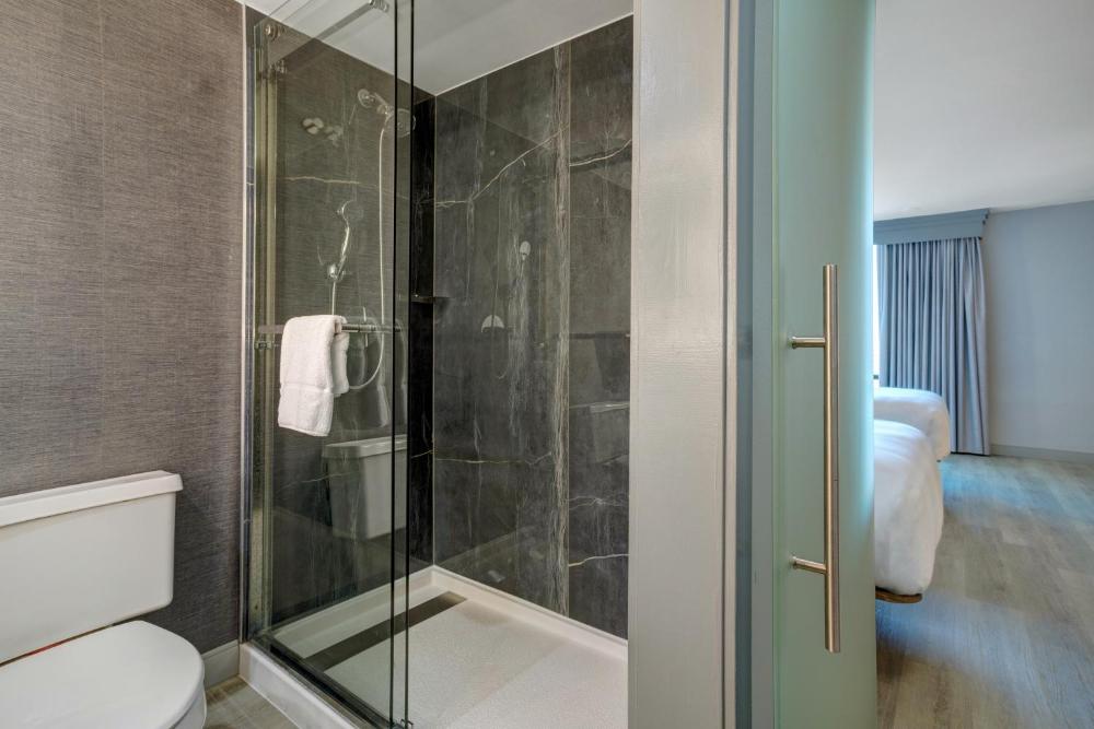 Concierge Double Room - 2 Double Beds interior